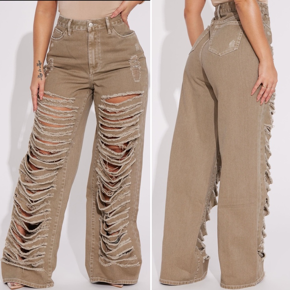Ripped Wide Leg Baggy Jeans